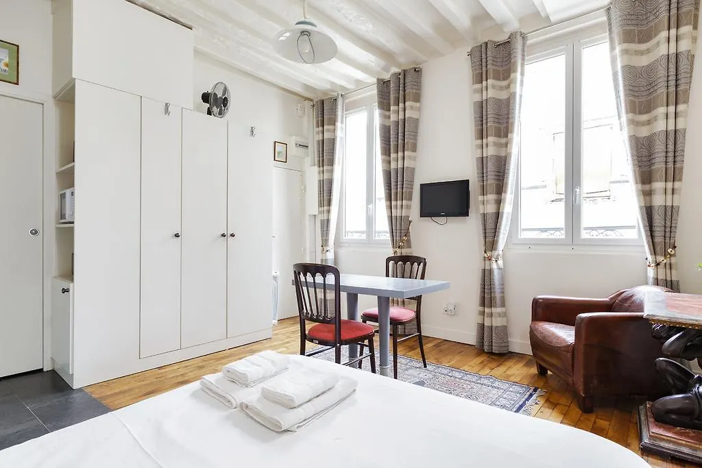 Apartamento Blanc Et Gris *